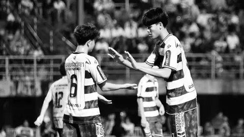 "นาว เจษฎา" โพสต์สุดซึ้งถึง "เต วรากร" หลังเตรียมอำลาจาก "หมอนทองวิทยา"