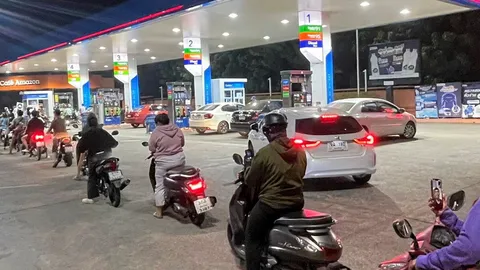 ห่วงเชื้อเพลิงขึ้น ค่าครองชีพกระอัก หากสู้รบยืดเยื้อ สต๊อกปุ๋ย-ยังมี วอนอย่า "กักตุน"