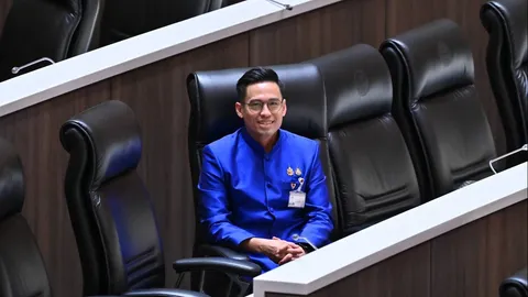 “กรวีร์” ไม่ปฏิเสธมีชื่อนั่งรองประธานสภาผู้แทนราษฎร ระบุขึ้นอยู่กับพรรคจะเลือกคนเหมาะสม