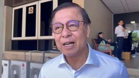 “สีหศักดิ์” รับลูกแก้ปัญหา LGBTQ+ เผยพร้อมปรับคำนำหน้าในพาสปอร์ตให้ตรงเพศสภาพตามกฎหมาย