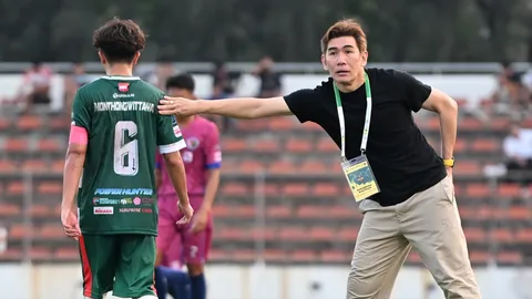 มาแล้ว "โค้ชจุ่น" พูดตรงๆ ถึง "เต วรากร" หลังหมอนทองวิทยา แพ้ อบจ.ชัยนาท 7-0 (คลิป)