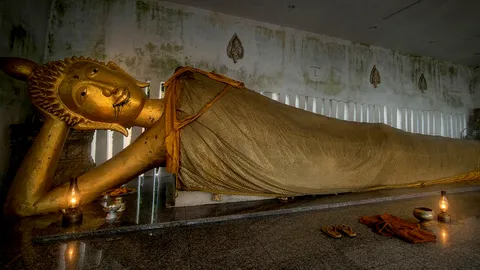 “ปากน้ำโพ” นครสวรรค์ ดินแดนแห่งทวยเทพ กับตำนานลึกลับ “พระกินเณร” วัดเขากบ