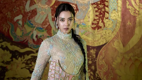 นางฟ้าใจบุญ "อแมนด้า" สานต่อโครงการ "Have You Listened" รับโสดแต่สตรอง ไม่มีสเปก