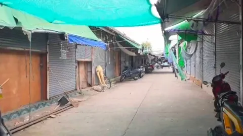 "ตลาดโรงเกลือ" เงียบเหงา พ่อค้าแม่ค้าทยอยปิดร้าน-ติดป้ายเซ้งเพียบ