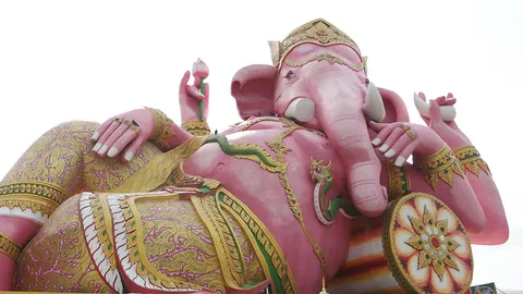 5 พระพิฆเนศเก่าแก่ ขลังที่สุดในไทย เปิดตำนานเน้น "ขอพร งานเดิน เงินคล่อง"