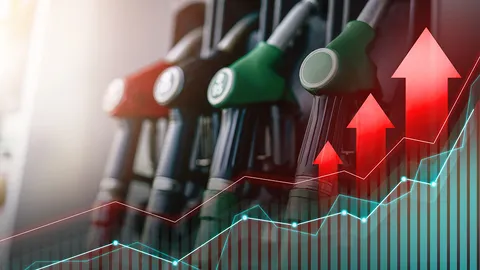 เทียบราคาน้ำมัน ถ้าไม่ใช้กองทุนฯ ราคาพุ่งลิตรละเท่าไหร่?