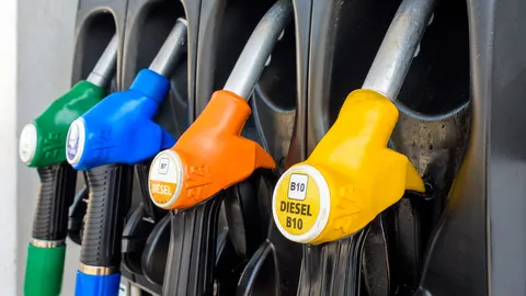 รู้จักน้ำมัน B10-B20 สูตรใหม่ มีหัวเชื้อส่วนผสม เหมาะกับเครื่องยนต์รถประเภทไหน 