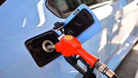 เจาะความแตกต่างระหว่างน้ำมันเบนซิน E20 91 และ 95 เติมเต็มถัง แบบไหนคุ้ม วิ่งไกลสุด