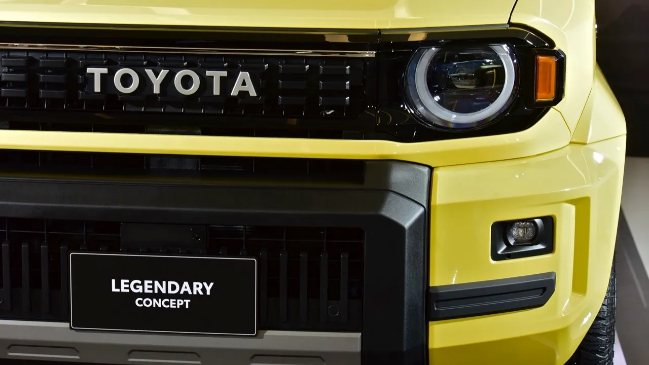 ทำไม Toyota ถึงเอา Hilux Champ มาทำเป็น Land Cruiser FJ 2026 ? 