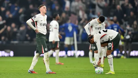 ผลบอลเมื่อคืน เชลซี ยังไม่ฟื้น บุกพ่ายยับ เอฟเวอร์ตัน ศึกพรีเมียร์ลีก