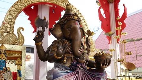 เจาะลึก 21 พระนามพระพิฆเนศ บทสวดศักดิ์สิทธิ์ใน "วันวินายักจตุรถี"