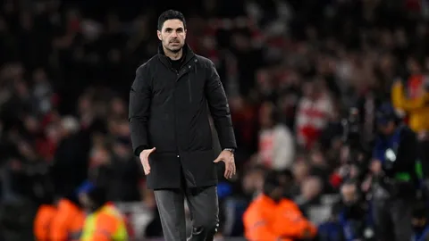 มากน้อยแค่ไหน ส่องโอกาสที่ "อาร์เซนอล" จะคว้าแชมป์ 3 รายการที่เหลือ หลังเพิ่งชวด "คาราบาว คัพ"