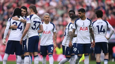 ติดอยู่ในวังวนที่ไร้ทางออก “สเปอร์ส” ยืดสถิติเลวร้าย หลังแพ้ “ฟอเรสต์” เสี่ยงตกชั้น “พรีเมียร์ลีก”