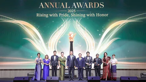 SE Life อาคเนย์ประกันชีวิต มอบรางวัลตัวแทนยอดเยี่ยม ในงาน Annual Awards 2025