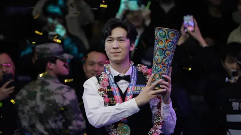 เสียงในหัว “เอฟ นครนายก” ตอนตาม รอนนี 0-4 ก่อนพลิกนรกคว้าแชมป์ “เวิลด์ โอเพ่น 2026”