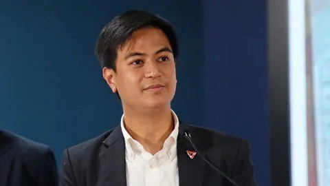 เสนอญัตติด่วน แฉไอ้โม่งน้ำมัน ฝ่ายค้านลุยแก้วิกฤติ อนุทินยัน ครม. ลงตัว รอขึ้นทูลเกล้าฯ