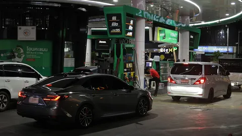 นายกฯ ยอมรับผลกระทบ สินค้าจ่อขยับขึ้น หลังไม่ตรึงราคาน้ำมันดีเซล สงกรานต์ปั๊มห้ามหมด