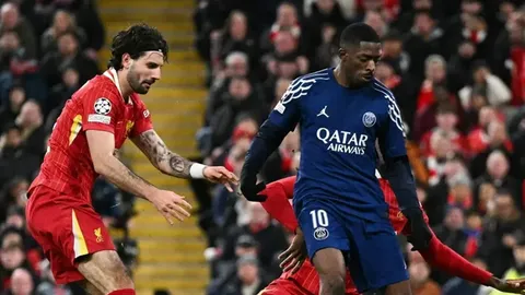 ลีกเอิง! เลื่อนเกมเอื้อ เปแอสเช ก่อนดวล ลิเวอร์พูล ใน UCL รอบ 8 ทีม