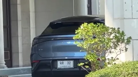 “อนุทิน” เข้าทำเนียบฯ ประชุมคอนเฟอเรนซ์ผู้ว่าฯ ทั่วประเทศ รถไฟฟ้าเปลี่ยนป้ายขาวแล้ว