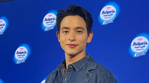 พ่อป้ายแดง “เจมส์ จิรายุ” รับเห่อ น้องพบรัก เลี้ยงลูกเองเหนื่อยแต่สุข ยกเครดิตให้ “โฟม”