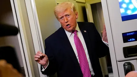 ทรัมป์ขู่ทำลายแหล่งพลังงานอิหร่าน “ให้สิ้นซาก” หากบรรลุข้อตกลงไม่ได้