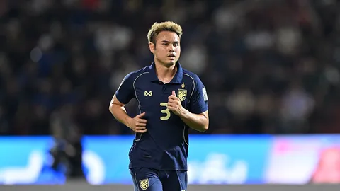 "ธีราทร" เผยจะให้ "อิคลาส" เตะมุม แต่ "ชนาธิป" บอกพี่อุ้มไปเปิดดีกว่า