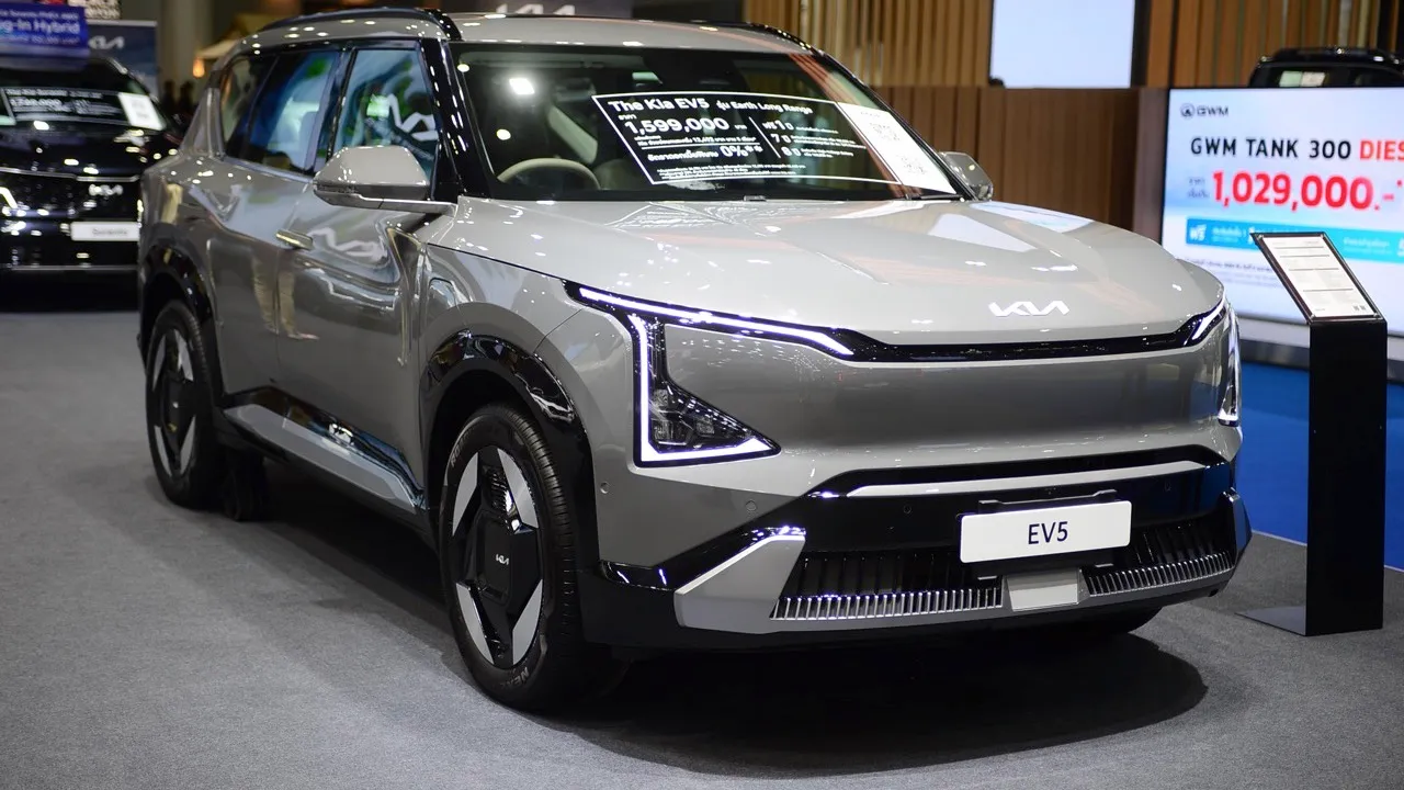 ลด 3-5 แสนบาท KIA ลดราคา EV5 และ Carnival SXL 11 ที่นั่ง ในมอเตอร์โชว์ 2026 