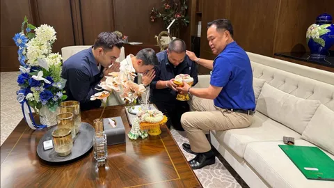 3 รมช. ป้ายแดงเข้าขอบคุณ “อนุทิน” หลังโปรดเกล้าฯ นั่ง ครม.ชุดใหม่ 