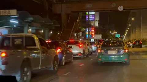 ปชช. แห่เติมน้ำมันกลางดึก ก่อนปรับขึ้นราคา "น้ำมันดีเซล" 3.50 บาท มีผลพรุ่งนี้