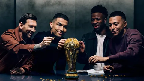 LEGO จัดเต็ม! “โรนัลโด-เมสซี” นำโปรโมทบอลโลก แปลงเป็นมินิฟิกเกอร์สุดล้ำ (คลิป)