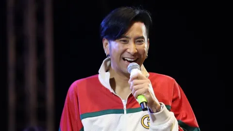 บอล เชิญยิ้ม โพสต์ถึงใคร? คิดดีแล้วเหรอที่ลงมา คุยกันต่อหน้าแล้วแยกย้ายเถอะ