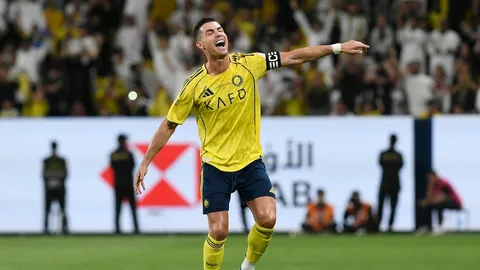 กี่ลูกแล้ว เปิดสถิติล่าสุด โรนัลโด้ กับภารกิจล่าตาข่าย 1,000 ตุง