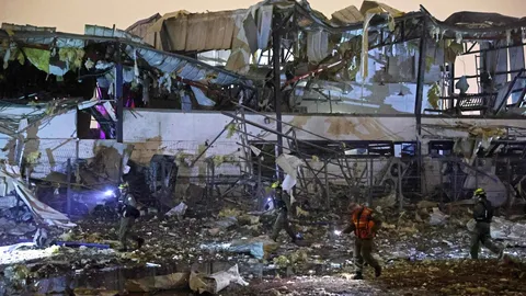 กต.รอการพิสจน์ ชิ้นส่วนลูกเรือไทย อิหร่านโจมตียับ โรงกลั่น-โรงก๊าซ ทำราคาน้ำมันดิบพุ่ง