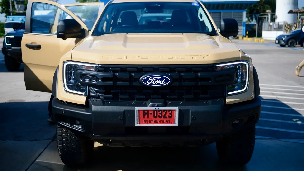 เต็มถังครับน้อง! FORD RANGER SUPER DUTY กับถังน้ำมัน ความจุ 130 ลิตร ใช้เงินเท่าไหร่