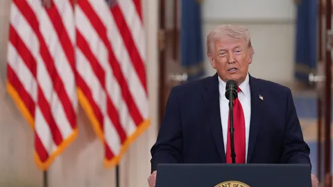 เดโมแครตรุมถล่มทรัมป์ "วิกลจริต" ขู่ก่ออาชญากรรมสงครามถล่มอิหร่าน