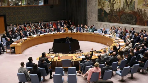 จับตา UNSC เตรียมถกมติคุ้มครองเรือสินค้า "ช่องแคบฮอร์มุซ"