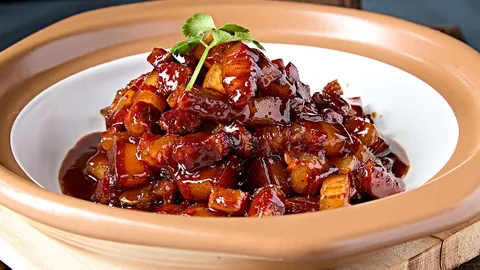 วิธีทำ “หมูหวาน” สูตรหมูนุ่มละมุนลิ้น เคลือบซอสฉ่ำๆ อร่อยไม่แพ้ร้านดัง