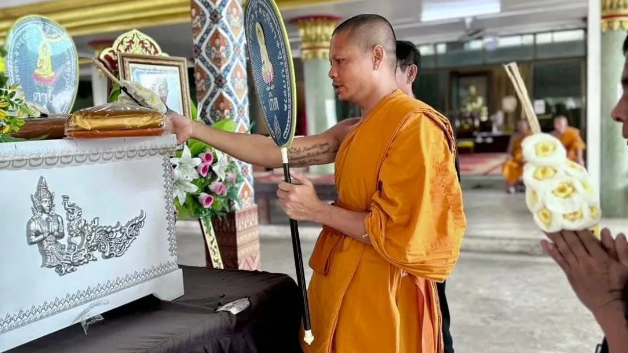 ที่พึ่งคนยากไร้ วัดดังในศรีราชา ยืนหยัดจัดงานศพฟรี แม้น้ำมันดีเซลปรับขึ้นราคา