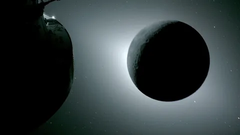 เผยภาพประวัติศาสตร์ ลูกเรือ "อาร์เทมิส 2" ส่งตรงภาพถ่าย "ด้านไกลของดวงจันทร์"