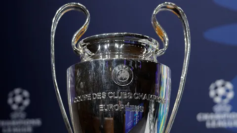 มี 2 ทีมใหญ่แพ้ "ซูเปอร์คอม" ทำนายผลบอล UCL รอบ 8 ทีม เลก 1 เปิดโปรแกรมบอลคืนนี้