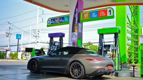 น้ำมัน E20 รถอะไรเติมได้ รถแบบไหน เติมแล้วมีปัญหา ? 