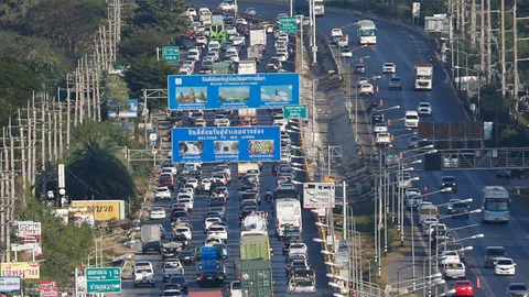 ทางหลวง-บขส.รับมือ แห่กลับสงกรานต์ เคลียร์เส้นทาง “ถนนมิตรภาพ” ลดอุบัติเหตุ 7 วันอันตราย