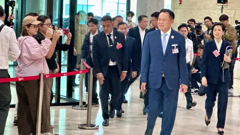 แถลงนโยบายรัฐบาลวันที่ 2 นายกฯ รับภาพรวมอภิปรายวันแรกดี ยังเก็บท่าที หลังงดสัมภาษณ์แล้ว 3 วัน