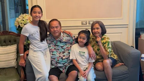 ปู่ไพวงษ์ ลงภาพ น้องปีใหม่ ร่วมฉลองวันเกิดคุณย่า แต่แคปชั่นทำสะดุดตา