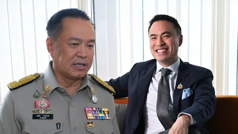 ไอ้โม่งปล้นนํ้ามันฉุด “อนุทิน” ความเชื่อมั่น “เกลี้ยงถัง” : แต้มศรัทธายอบแยบ