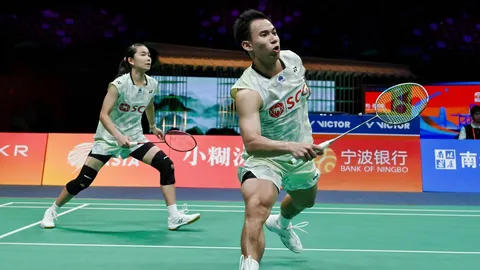 Breaking news "บาส-เฟม" ถอนตัวนัดชิงชนะเลิศ แบดมินตันชิงแชมป์เอเชีย 2026