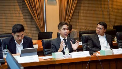 “วีระพงษ์” ยื่นใบลาออกจากรองหัวหน้าและสมาชิกพรรคประชาธิปัตย์ มั่นใจสานฝันเจรจาการค้าให้สำเร็จ