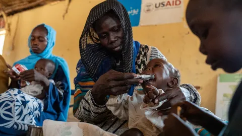 ซูดานวิกฤตหนัก คนนับล้านคนต้องประทังชีวิตด้วยอาหาร "มื้อเดียวต่อวัน"  