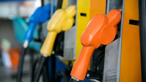 อัปเดตราคาน้ำมันพรุ่งนี้ 14 เมษายน 2569 น้ำมันดีเซล น้ำมันเบนซิน ลิตรละเท่าไร