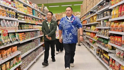 “พลพีร์” ตรวจห้างดัง ดูโครงการ “ไทยช่วยไทย”-“สุขสมรวย” ส่งรถพุ่มพวง ช่วยคนอำนาจเจริญ